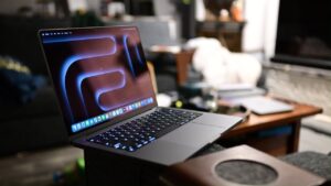 Macbook Pro Comeback: Apple’s Latest Fixes Are Awesome — But Some Flaws Still Sting