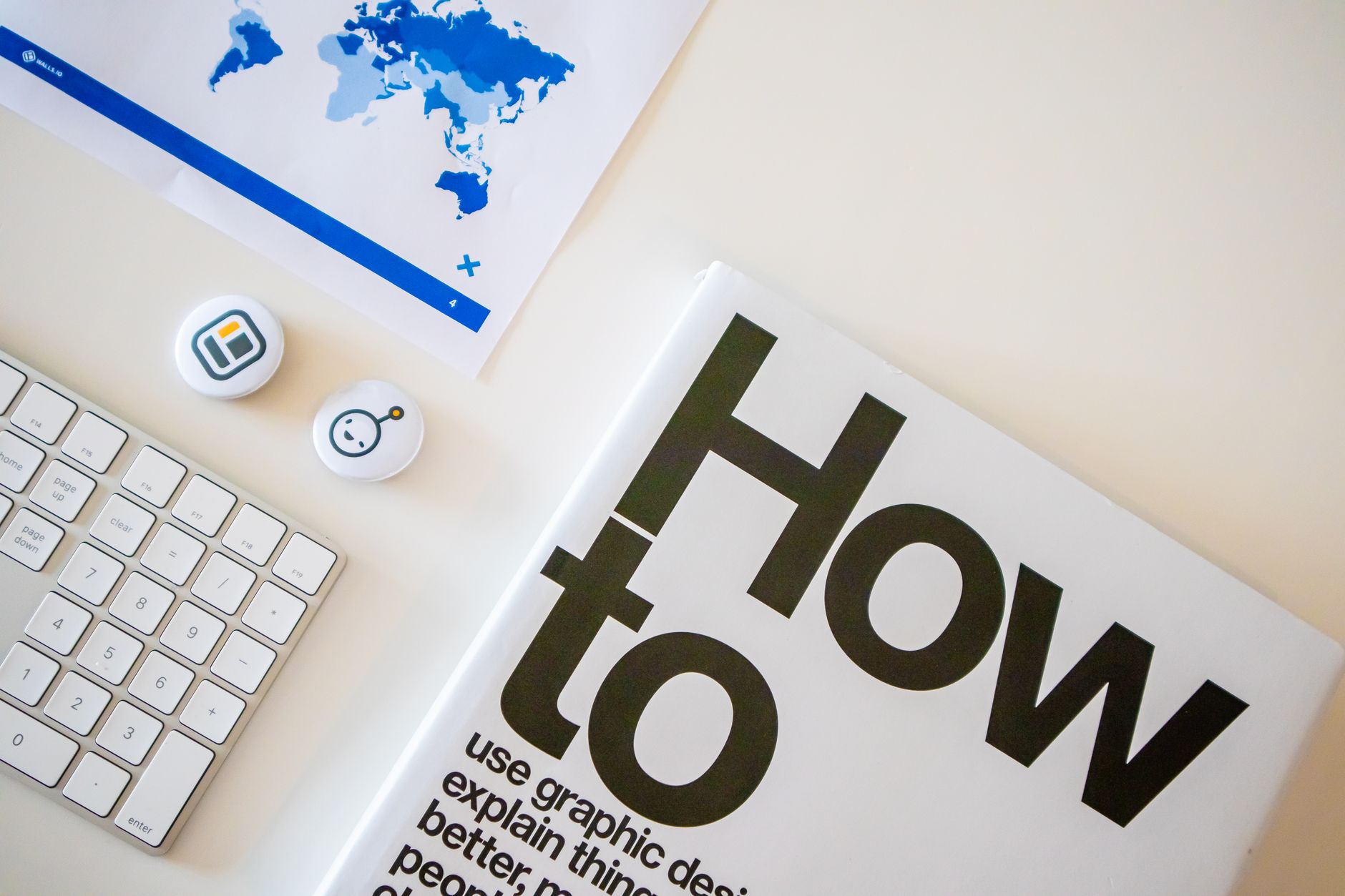 Stylish Desk Setup With A How To Book Keyboard A 1